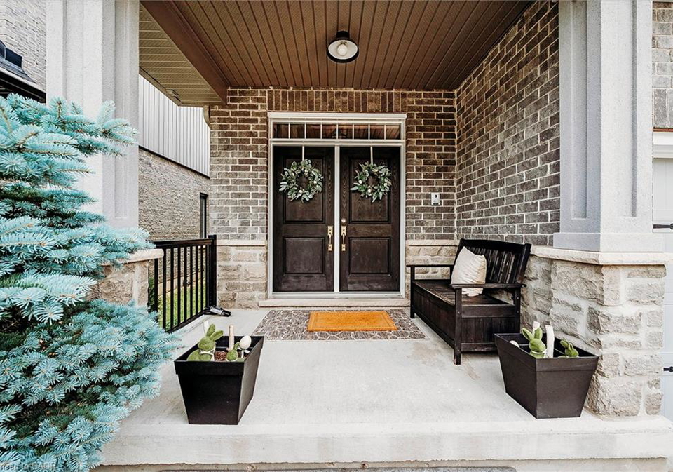 157-eaglecrest-street-kitchener-ontario-40840338