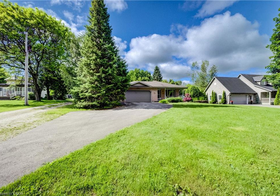 144-south-water-street-mount-forest-ontario-40840346
