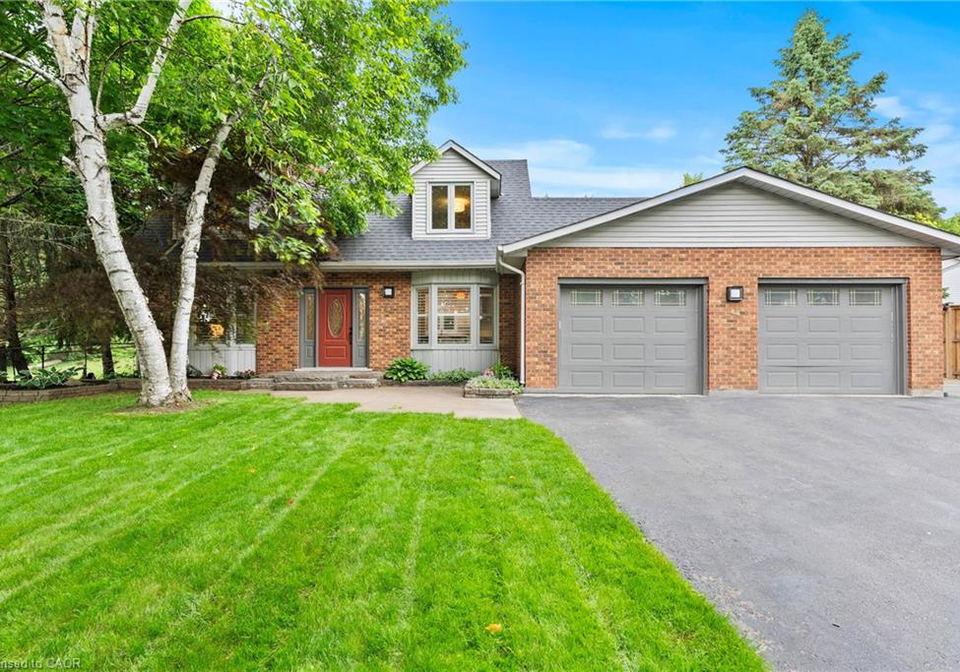44-fireside-drive-hamilton-ontario-40840367