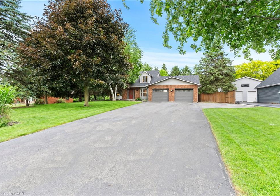 44-fireside-drive-hamilton-ontario-40840367