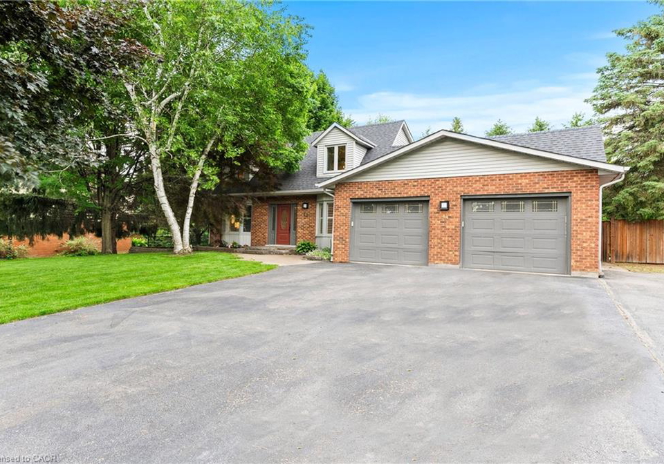 44-fireside-drive-hamilton-ontario-40840367