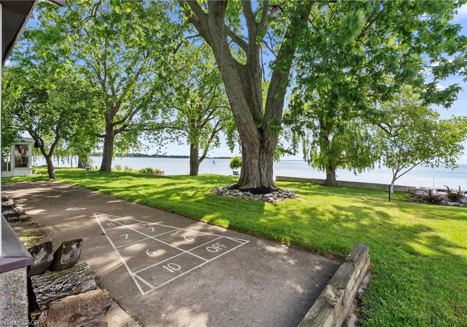 11273-harbourview-road-port-colborne-ontario-40840378