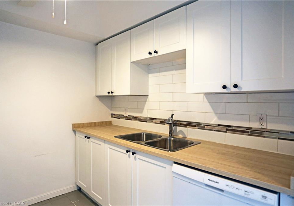 107-bagot-street-guelph-ontario-40840383