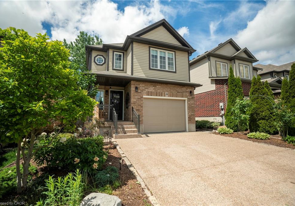 35-parkvale-drive-kitchener-ontario-40840392