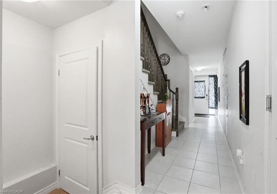 584-julia-drive-welland-ontario-40840394