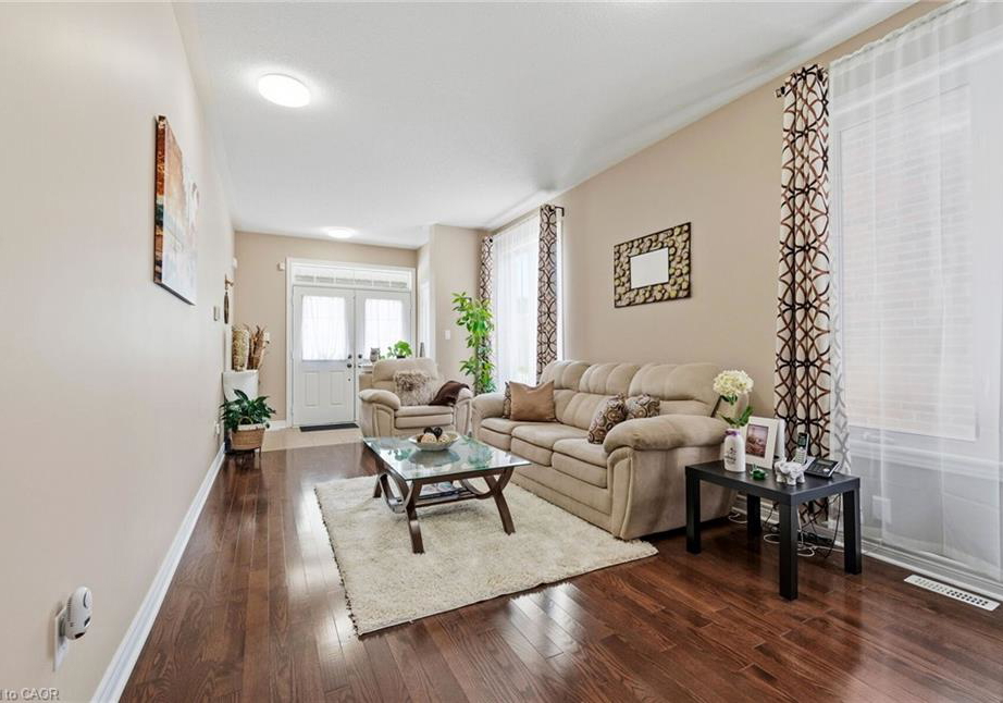 476-nairn-circle-milton-ontario-40840396