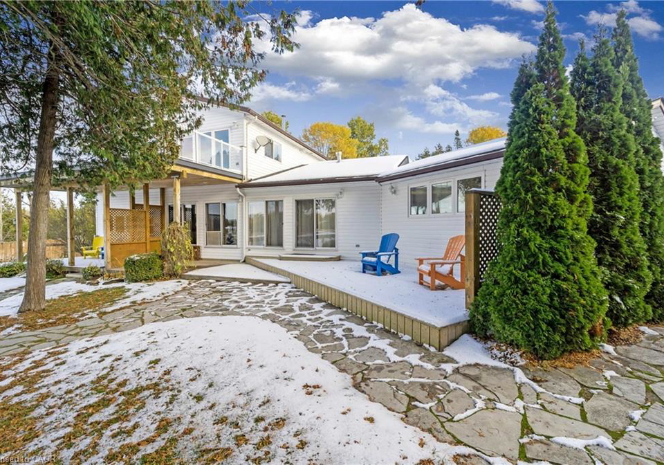 34-green-cedar-drive-northern-bruce-peninsula-ontario-40840397