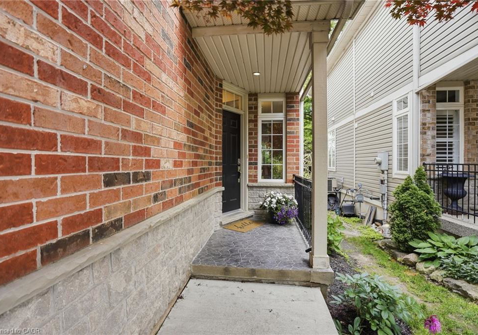 29-sunnycroft-court-waterdown-ontario-40840409