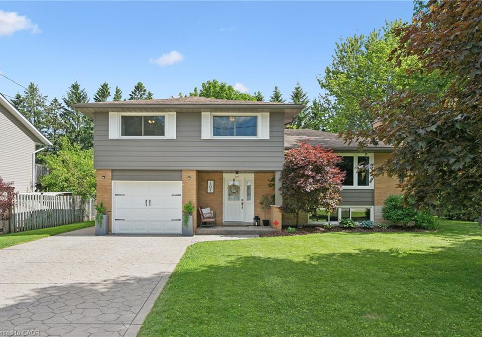 107-clarence-avenue-st-agatha-ontario-40840423