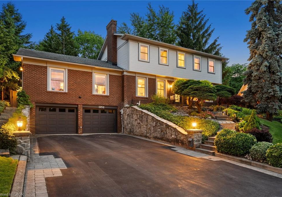 1952-edenvale-crescent-burlington-ontario-40840437