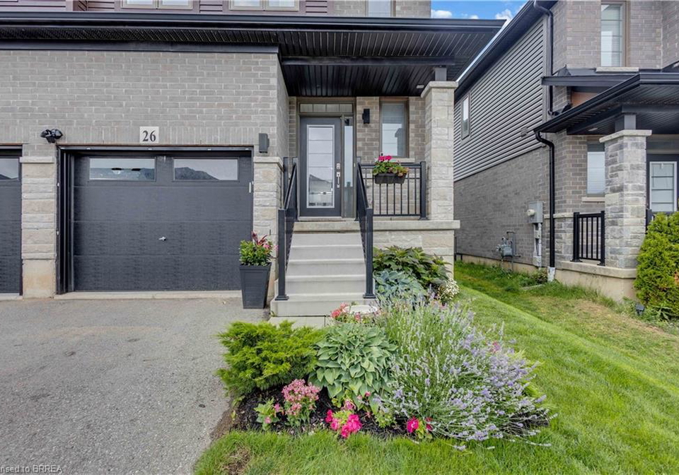 26-baker-lane-paris-ontario-40840445