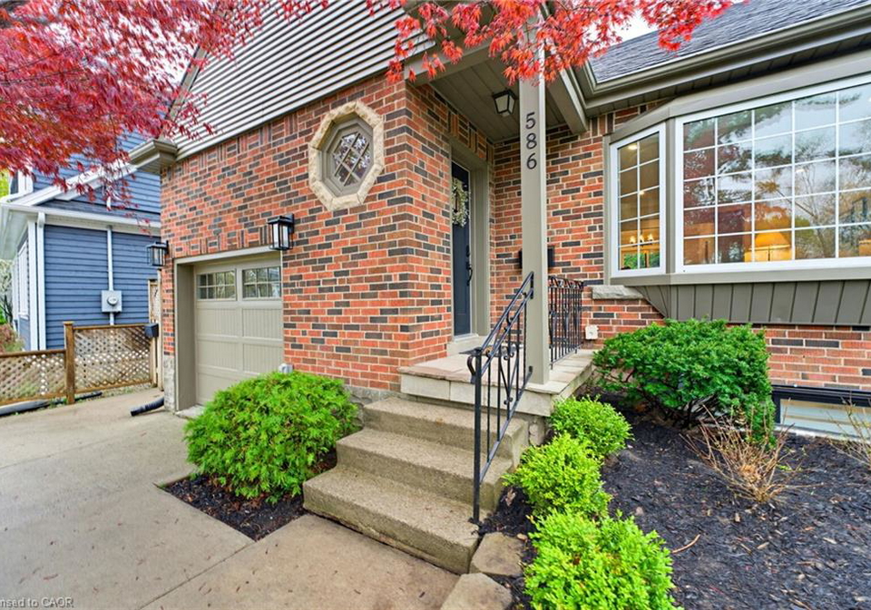 586-woodland-avenue-burlington-ontario-40840453
