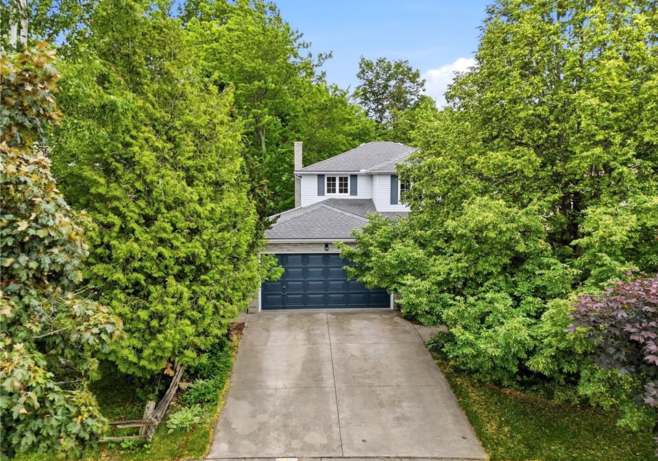 240-stoke-drive-kitchener-ontario-40840474