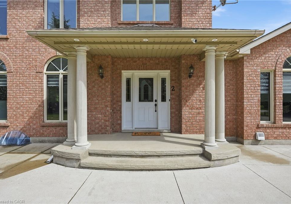 2-currie-drive-morriston-ontario-40840483