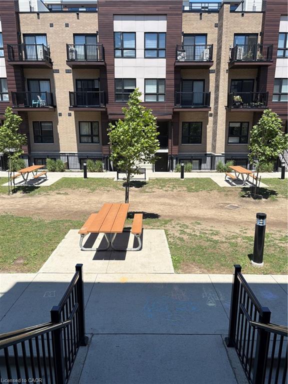 10-palace-street-kitchener-ontario-40840550
