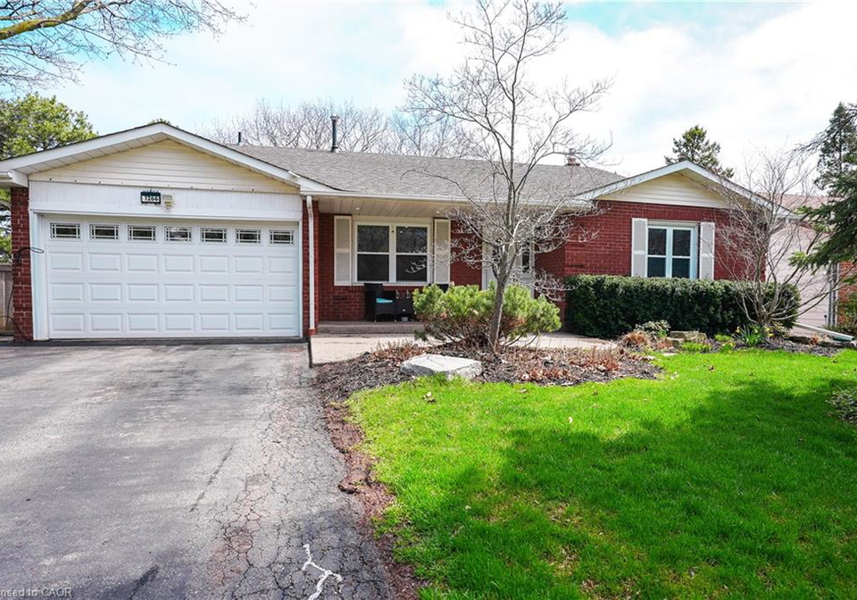 1266-lakeview-drive-oakville-ontario-40840562