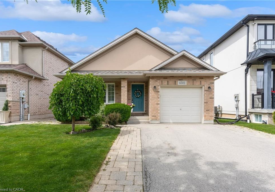 4501-frances-crescent-beamsville-ontario-40840574