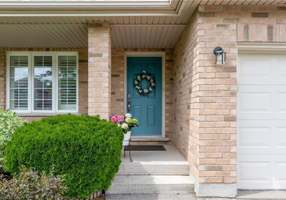 4501-frances-crescent-beamsville-ontario-40840574