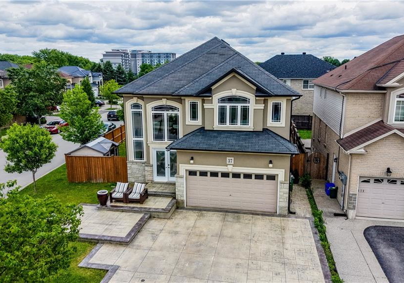 37-davinci-boulevard-hamilton-ontario-40840580