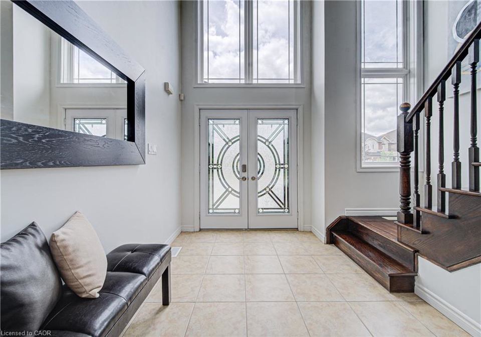 37-davinci-boulevard-hamilton-ontario-40840580