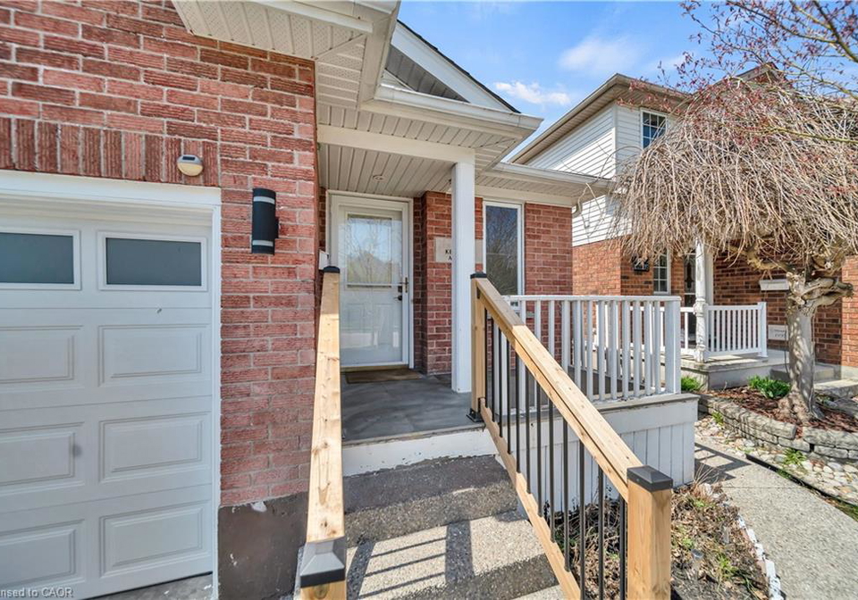 347-keewatin-avenue-kitchener-ontario-40840593