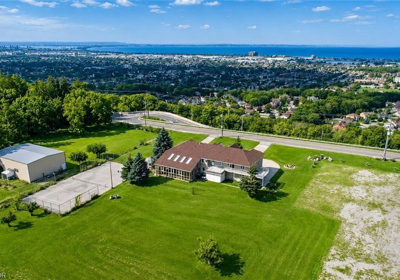 568-ridge-road-hamilton-ontario-40840622