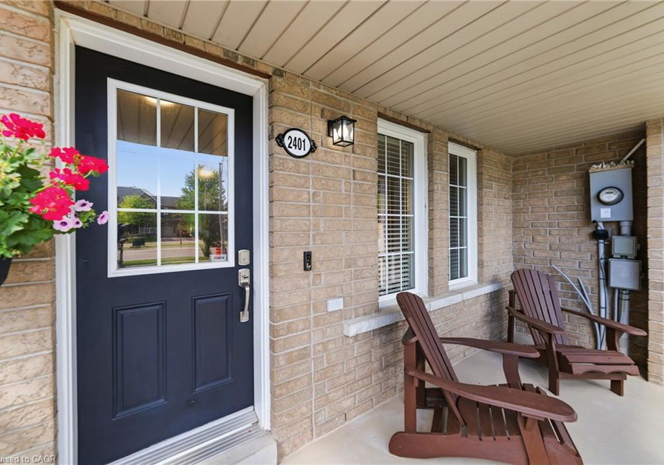 2401-postmaster-drive-oakville-ontario-40840637