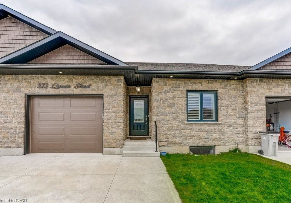 273-queen-street-w-atwood-ontario-40840641