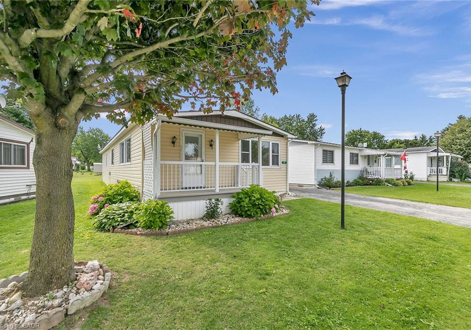 17-fairview-crescent-listowel-ontario-40840655