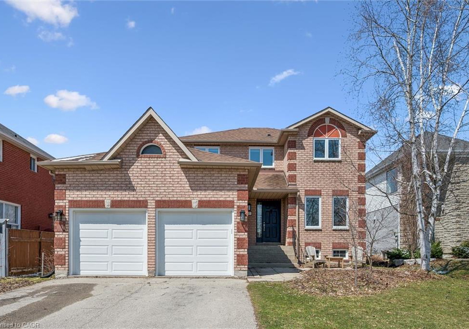 304-daniel-crescent-elora-ontario-40840674