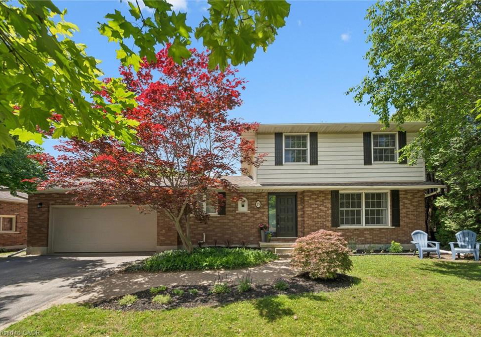 19-adams-avenue-tillsonburg-ontario-40840675