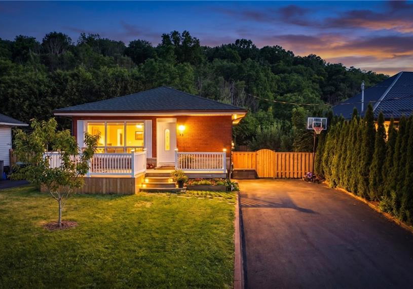 17-alba-street-stoney-creek-ontario-40840689