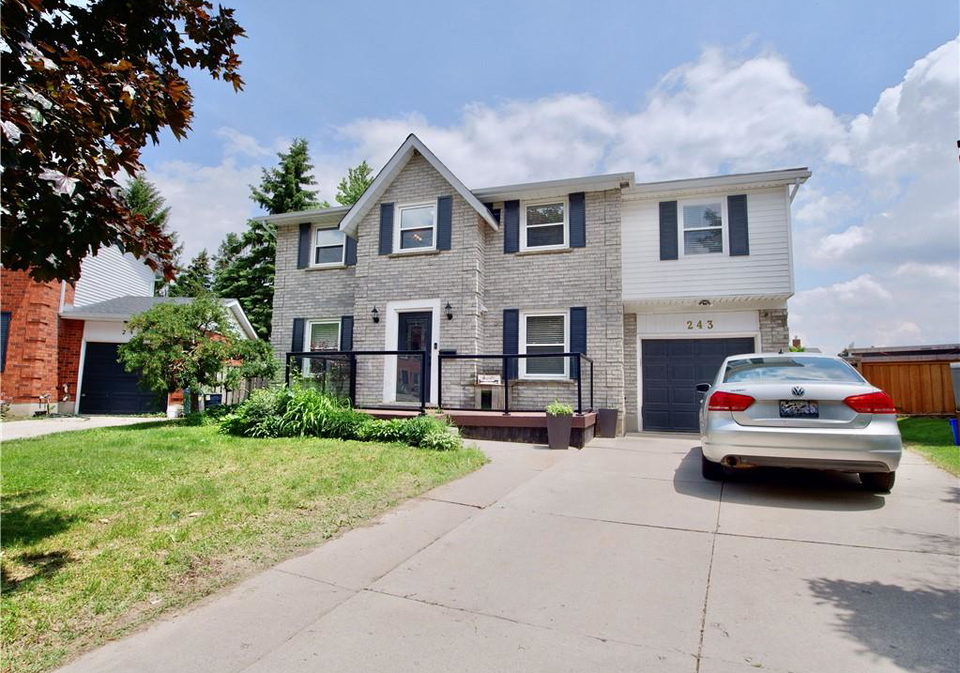243-rosebank-place-kitchener-ontario-40840693