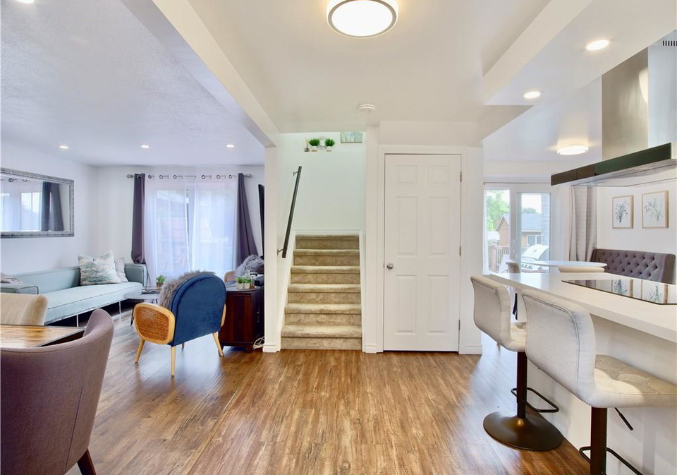 243-rosebank-place-kitchener-ontario-40840693