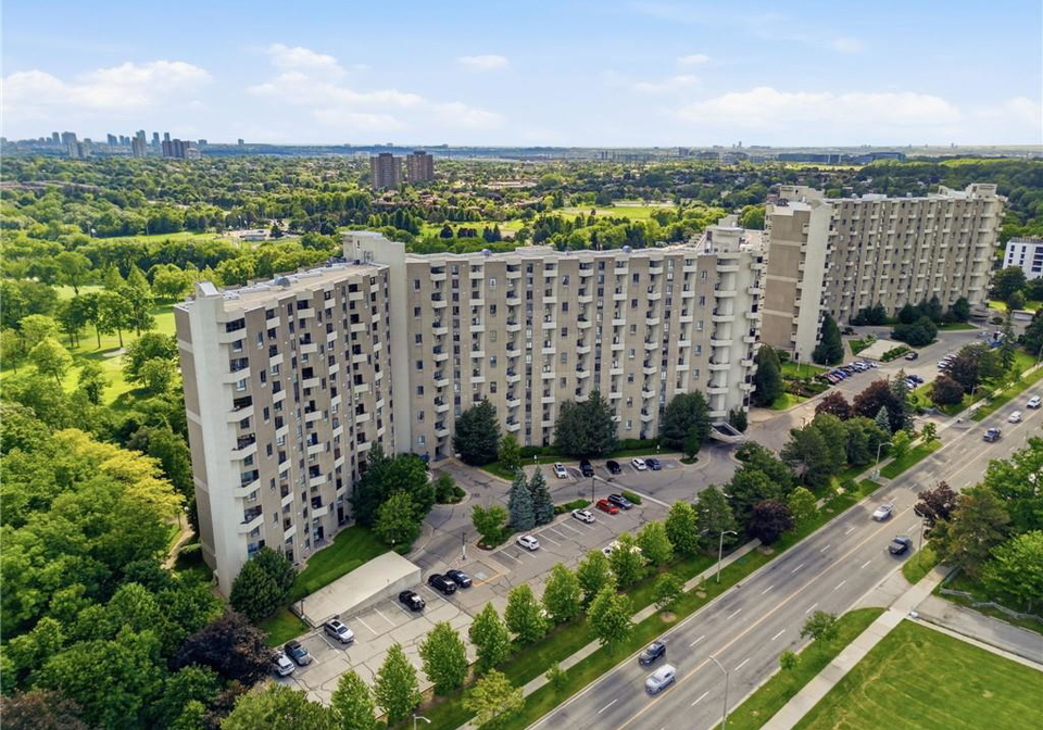288-mill-road-etobicoke-ontario-40840695