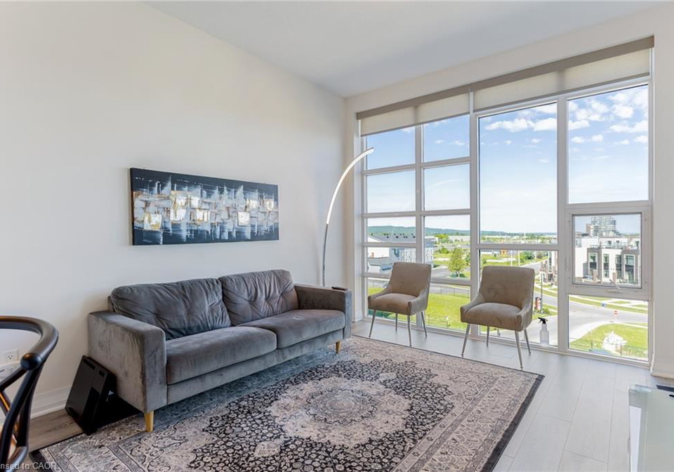 10-concord-place-grimsby-ontario-40840702