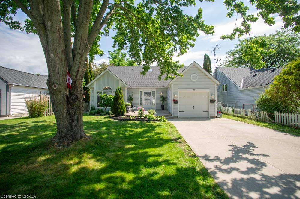 61-leslie-avenue-port-dover-ontario-40840738
