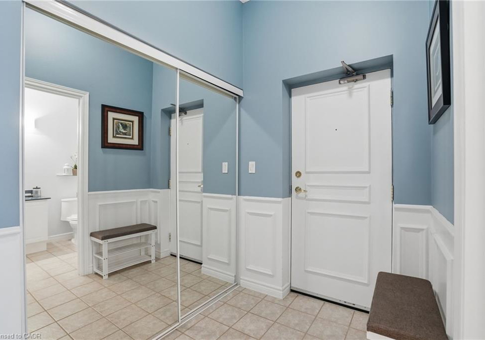 262-dundas-street-e-waterdown-ontario-40840739