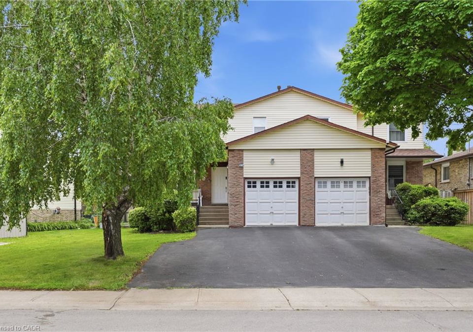 79-adis-avenue-hamilton-ontario-40840752