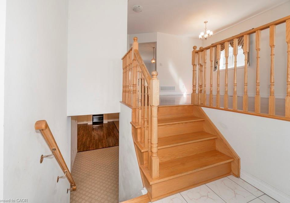 802-coldstream-drive-oshawa-ontario-40840757