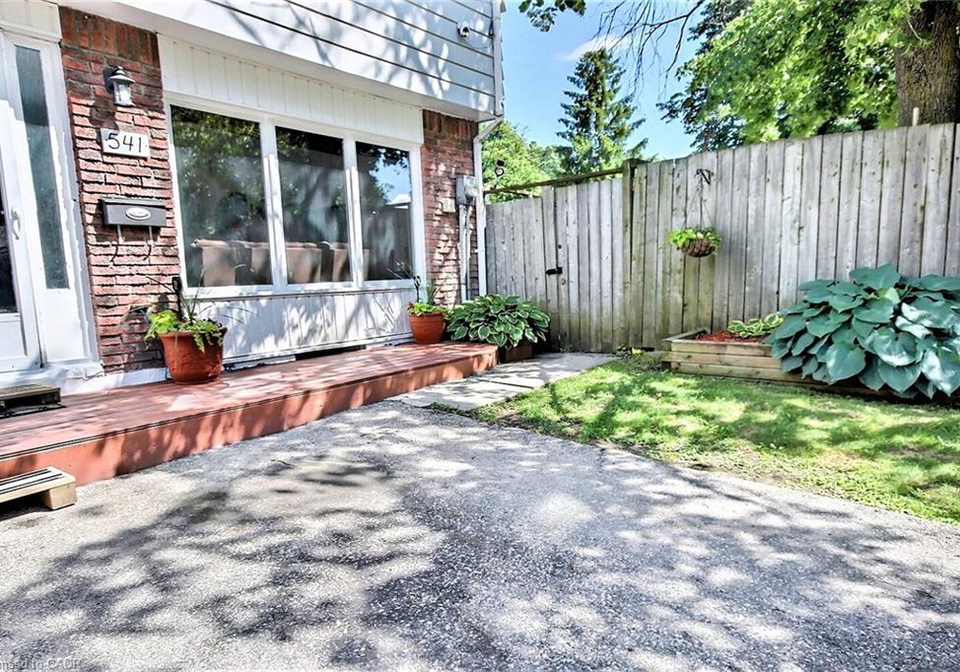 541-parkview-crescent-cambridge-ontario-40840766