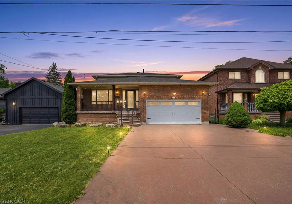 111-aubrey-avenue-stoney-creek-ontario-40840776