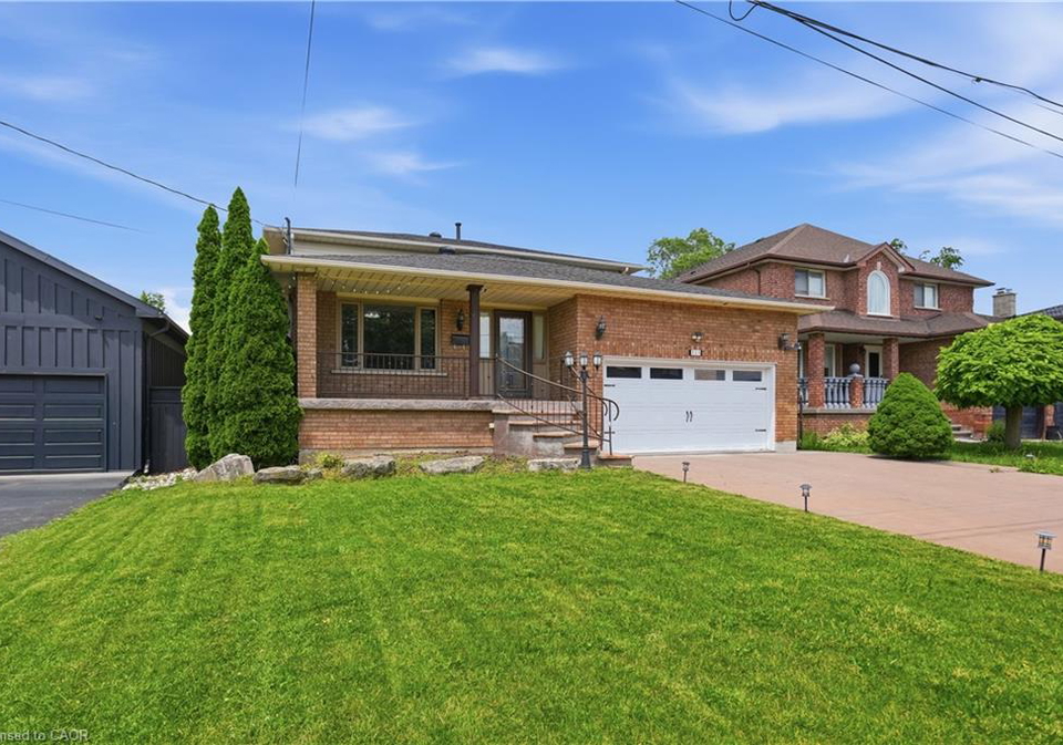 111-aubrey-avenue-stoney-creek-ontario-40840776