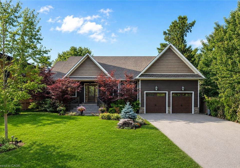 2073-deramore-drive-oakville-ontario-40840785