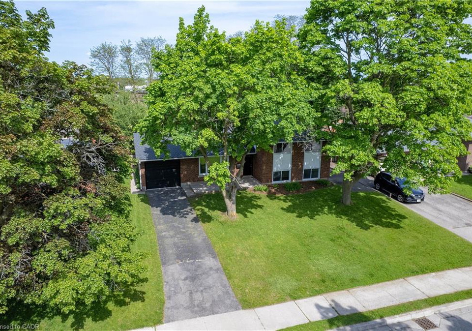 19-taylor-avenue-cambridge-ontario-40840787