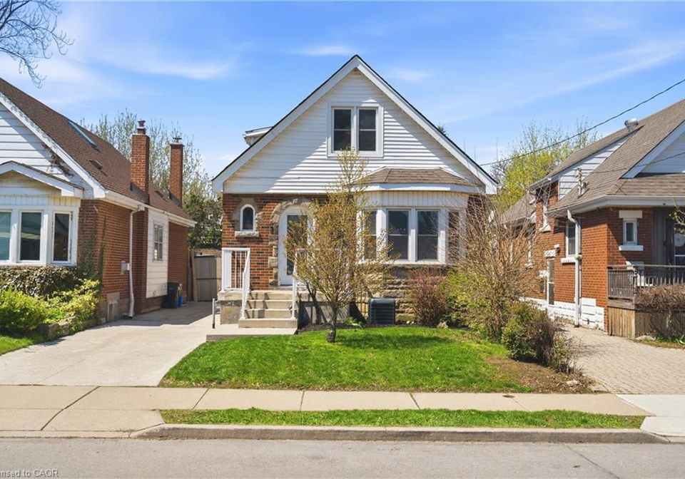 148-huxley-avenue-s-hamilton-ontario-40840814
