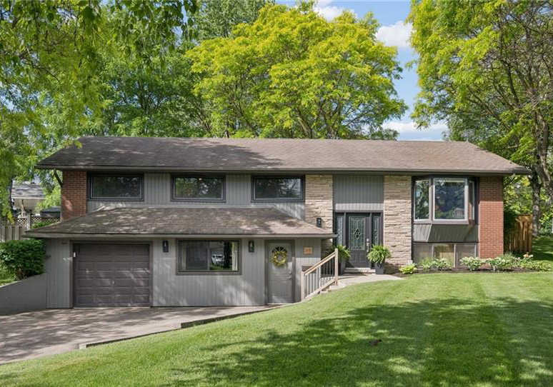 65-gilmour-crescent-kitchener-ontario-40840832