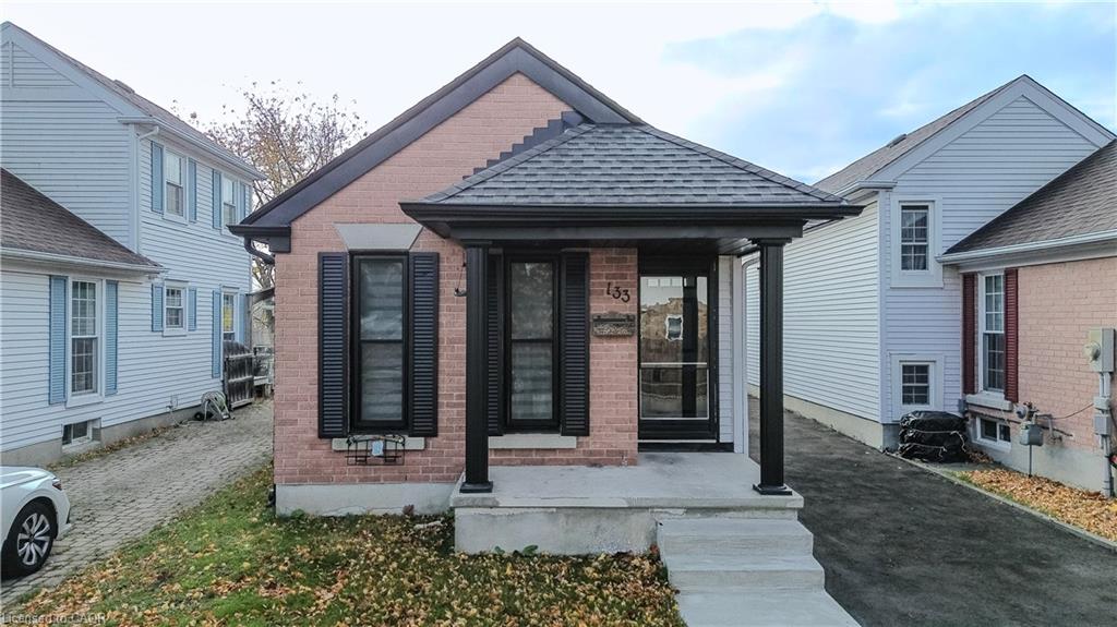 133-wake-robin-drive-kitchener-ontario-40840876