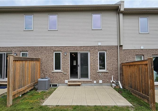 50-pinnacle-drive-kitchener-ontario-40840920