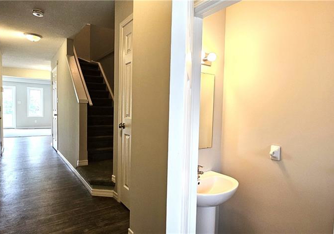 50-pinnacle-drive-kitchener-ontario-40840920